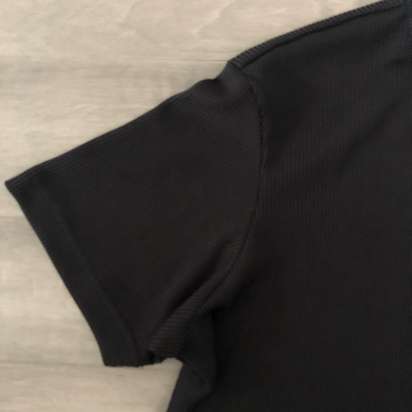 ALIA Black Ribbed T-shirt size L - Picture 4 of 5